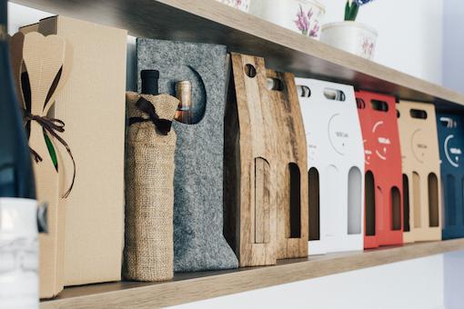 Desain label dan packaging koleksi seasonal 2026 untuk produk UMKM dan F&B brand
