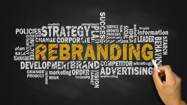 Desain kemasan lama dan baru dalam proses rebranding produk